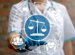 balance de la justice : équilibre dans la santé