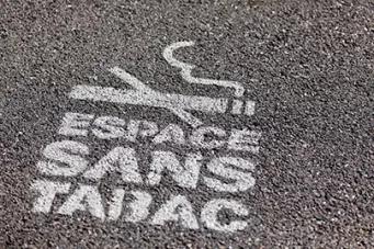 Marquage au sol "Esapce sans tabac"